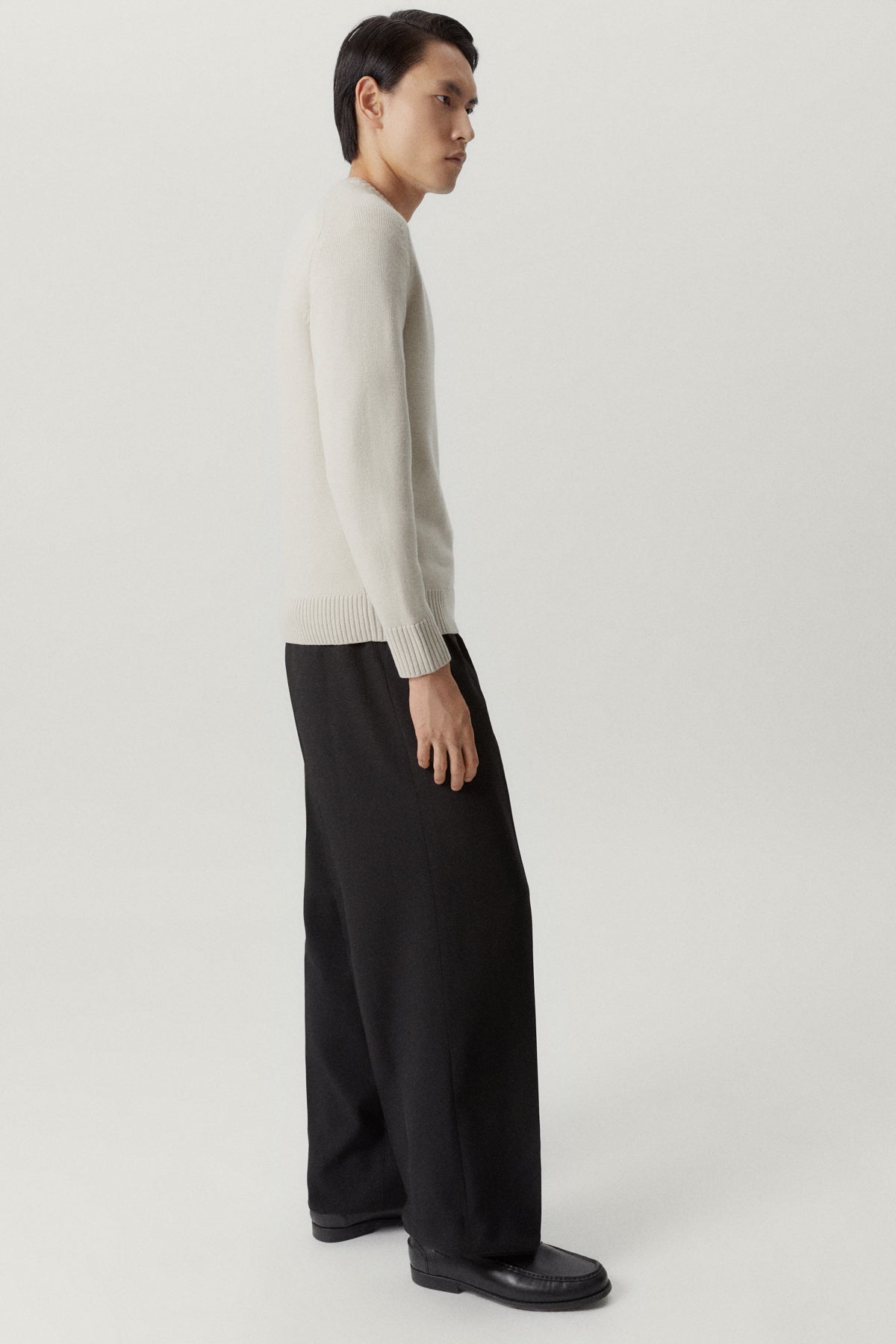 the merino wool saddle shoulder sweater pearl