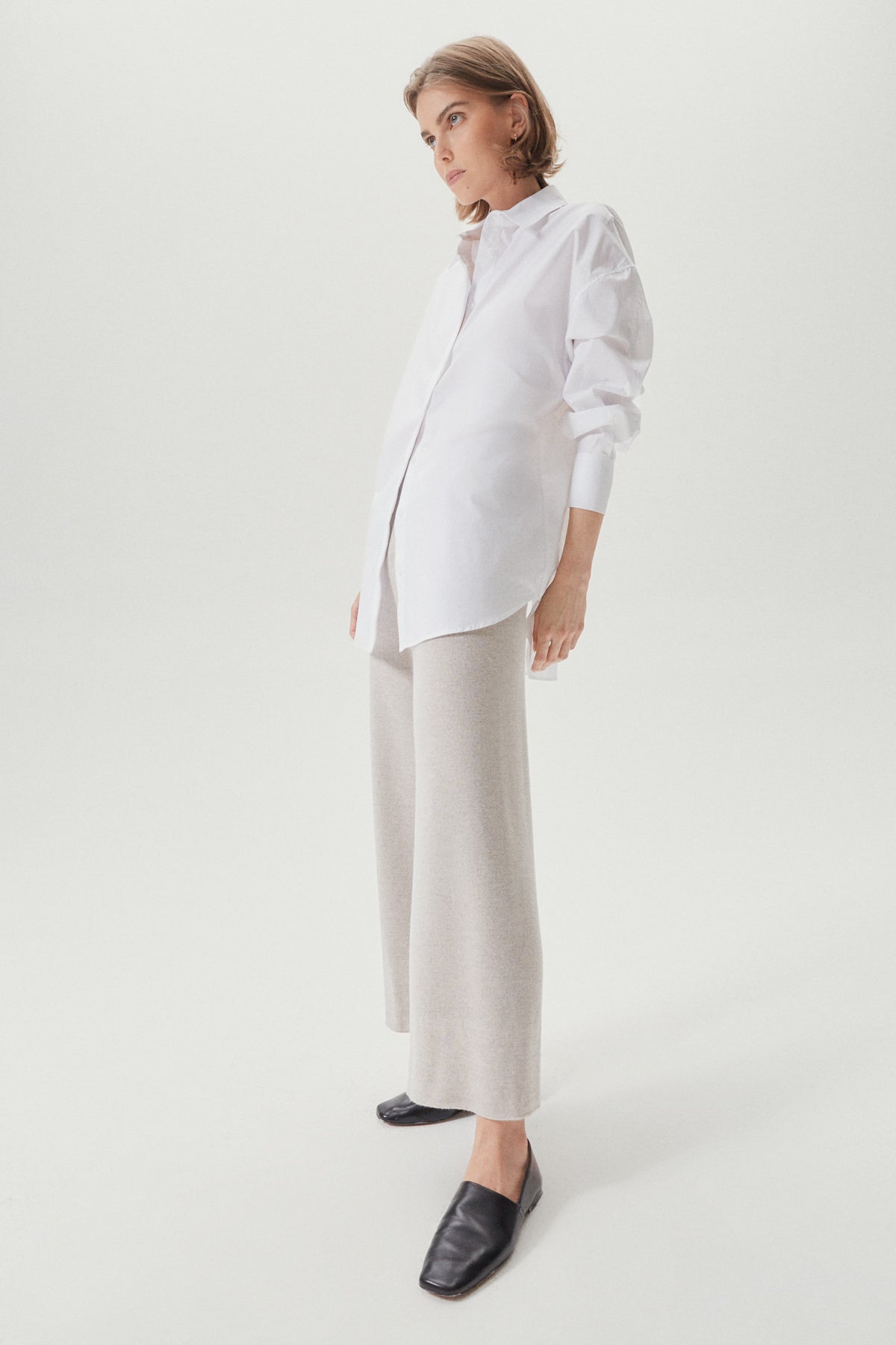 the merino wool wide leg pants greige