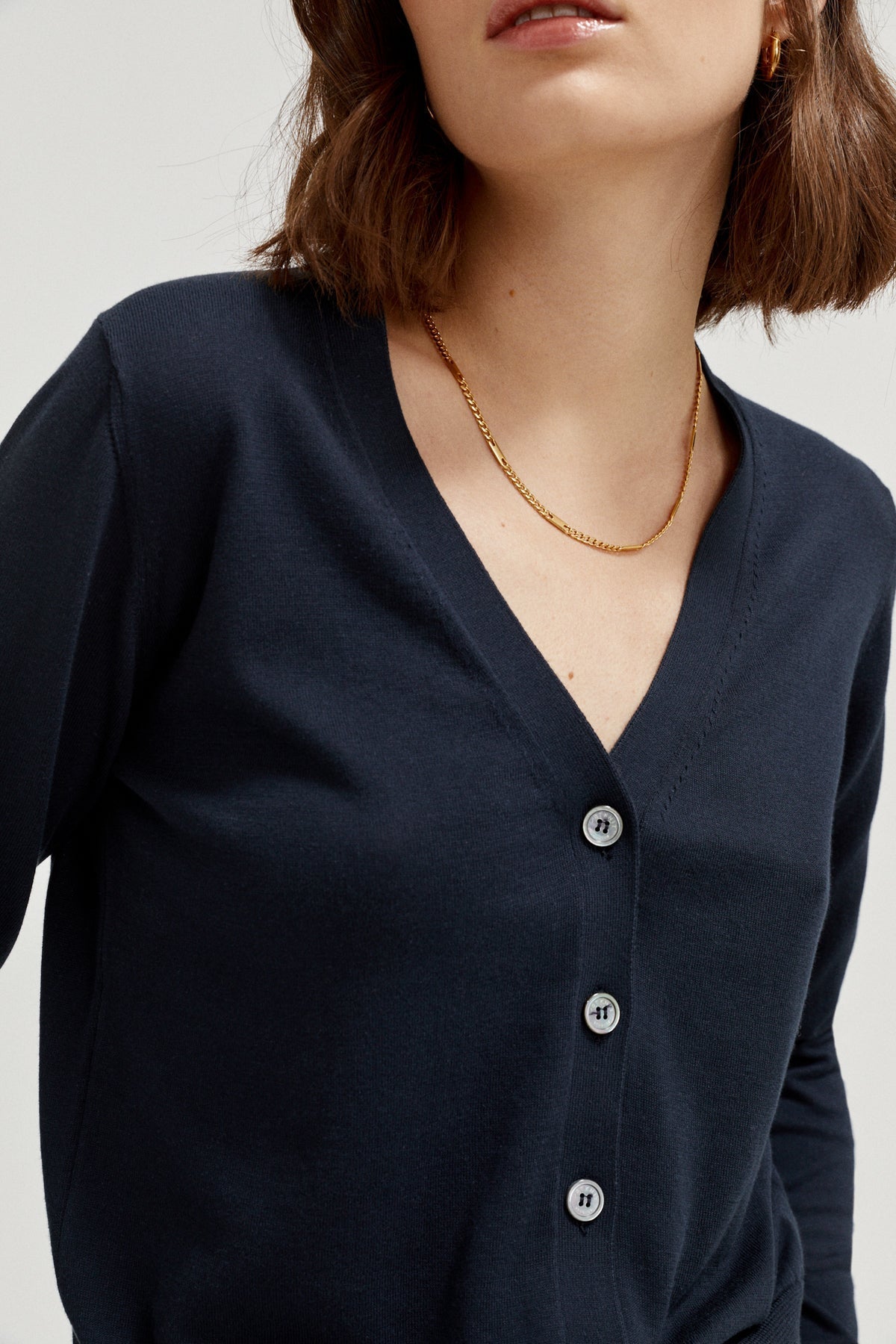 the organic cotton lightweight cardigan deep blue