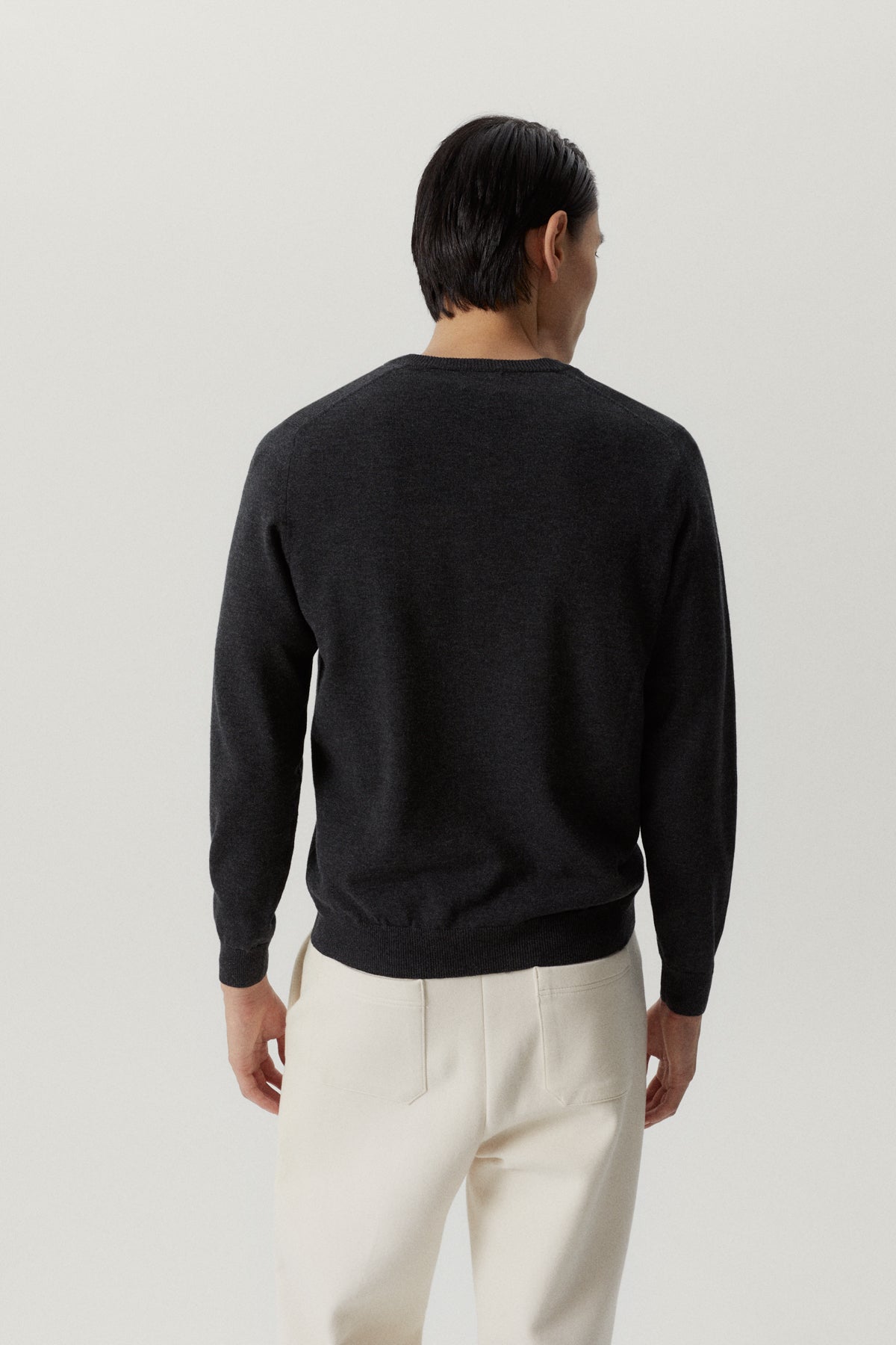 the ultrasoft v neck sweater anthracite melange