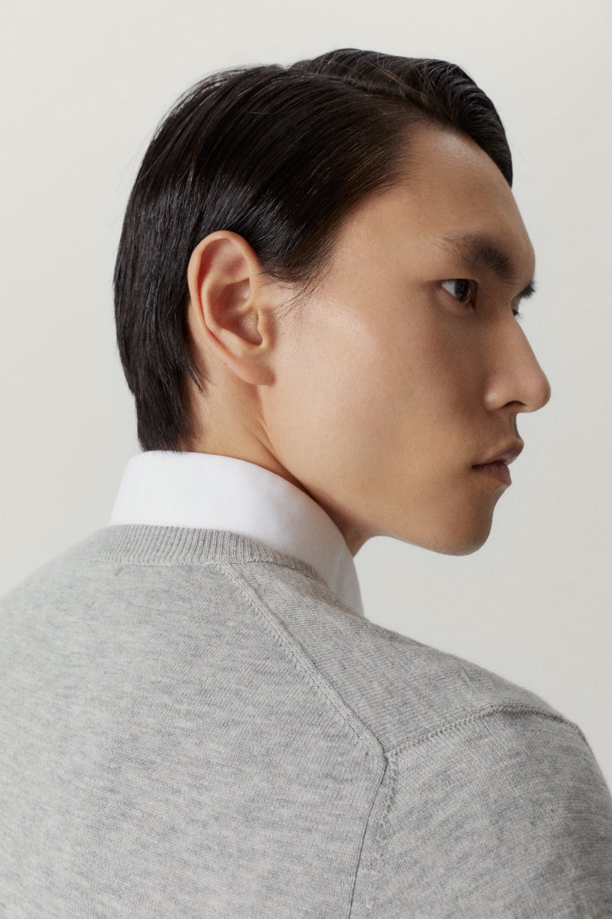 the ultrasoft v neck sweater grey melange