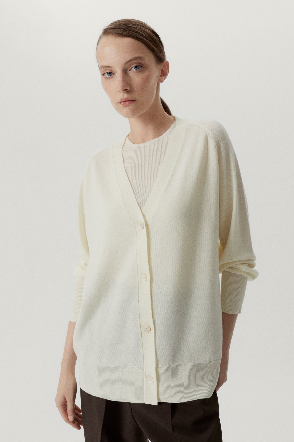 the ultrasoft wool relaxed cardigan natural white