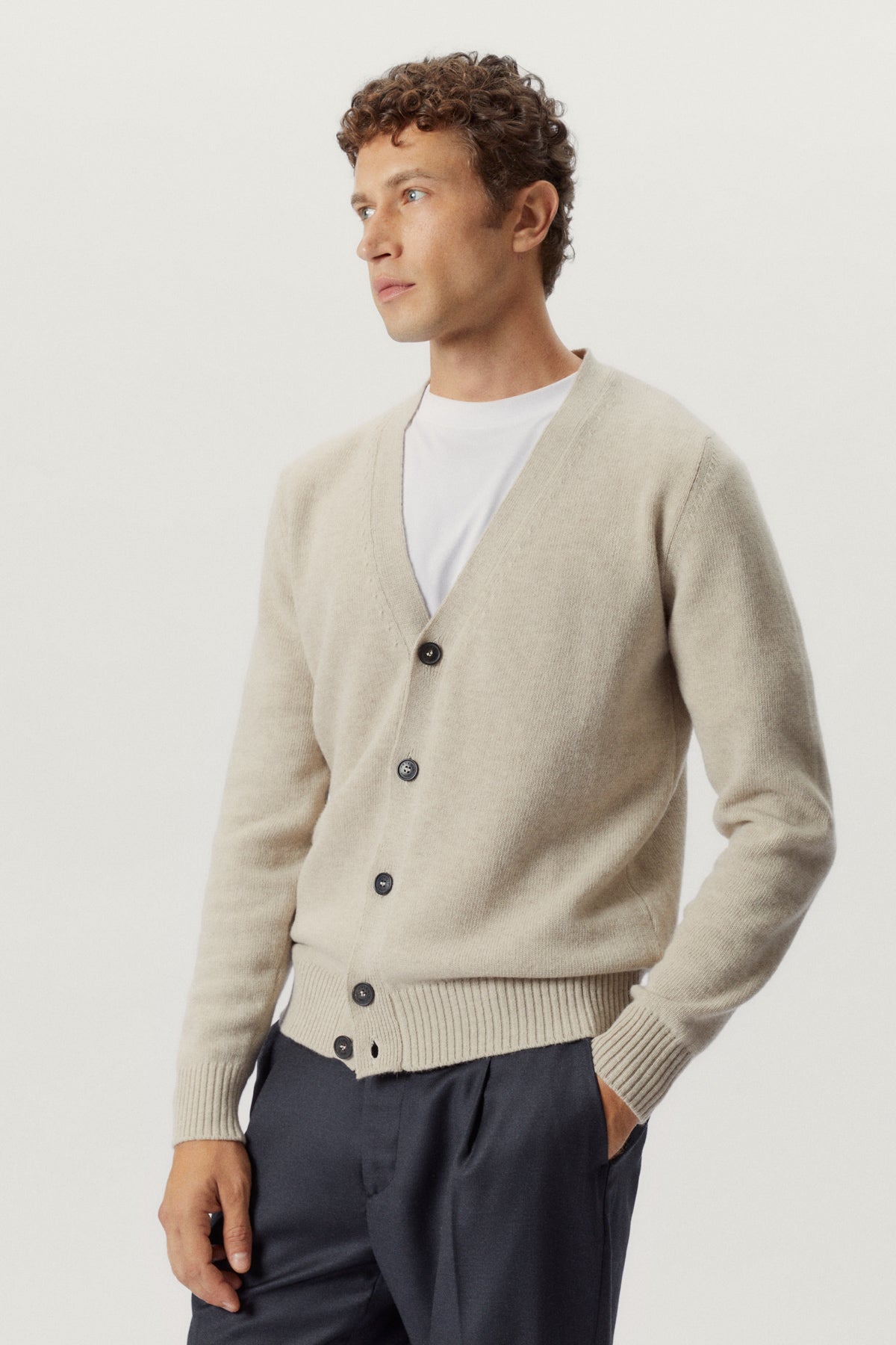 the woolen cardigan ecru