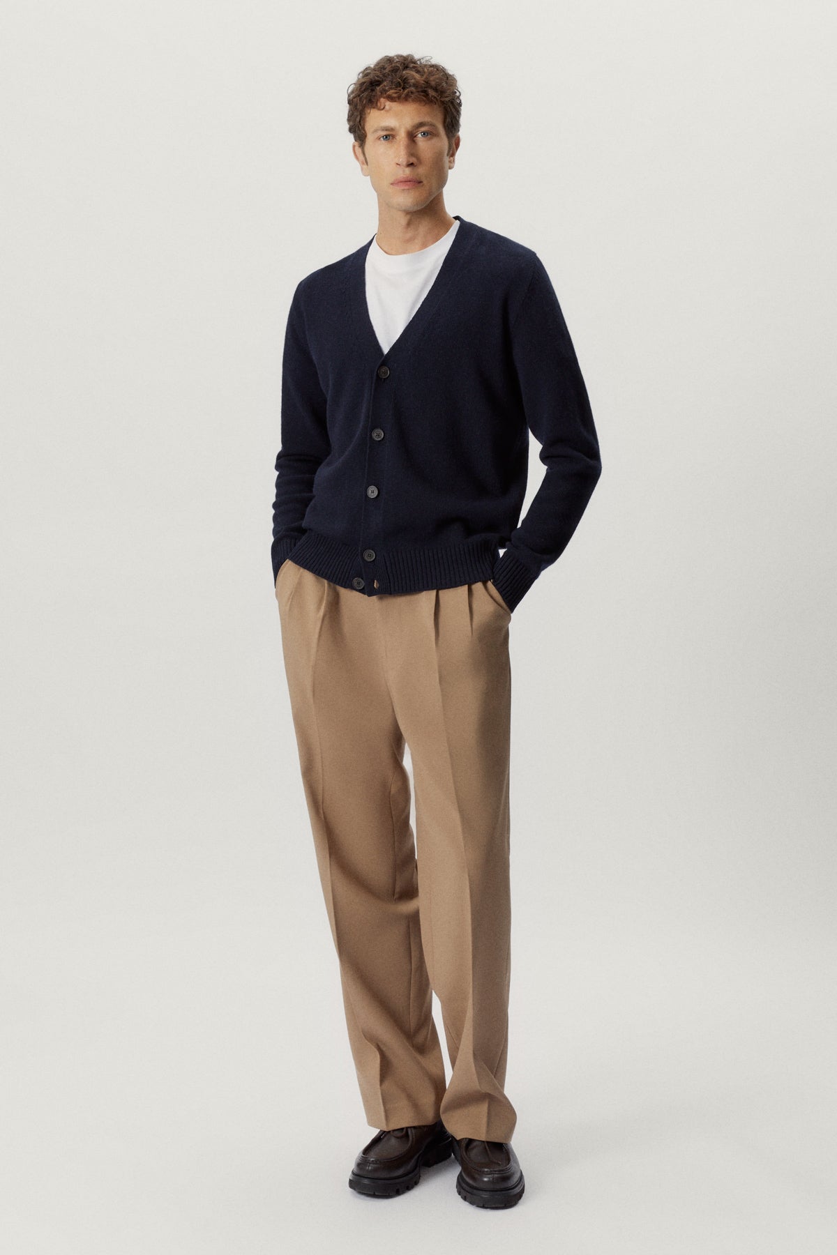 the woolen cardigan blue navy